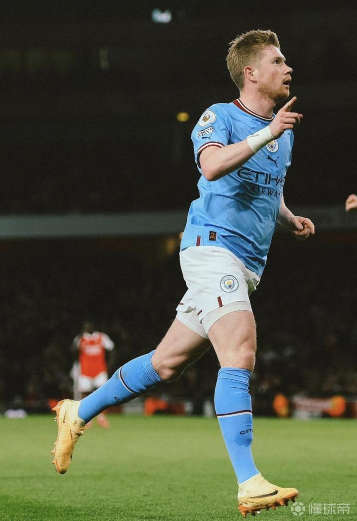 利物浦年轻中场莫顿：里昂中场引援的主要目标